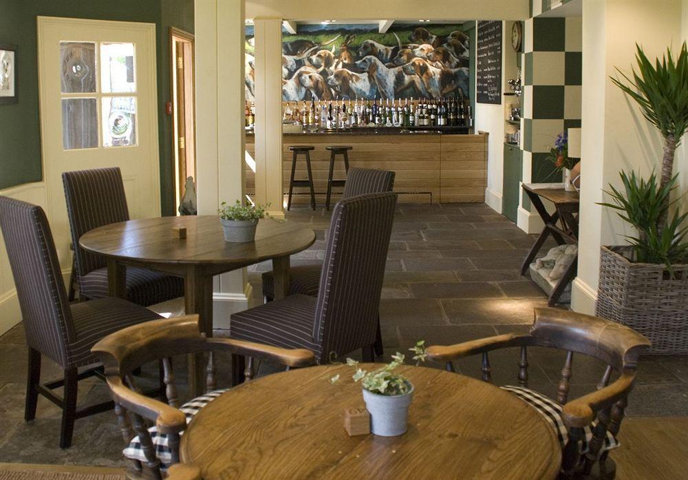 The Hare & Hounds Hotel Tetbury Restaurant foto